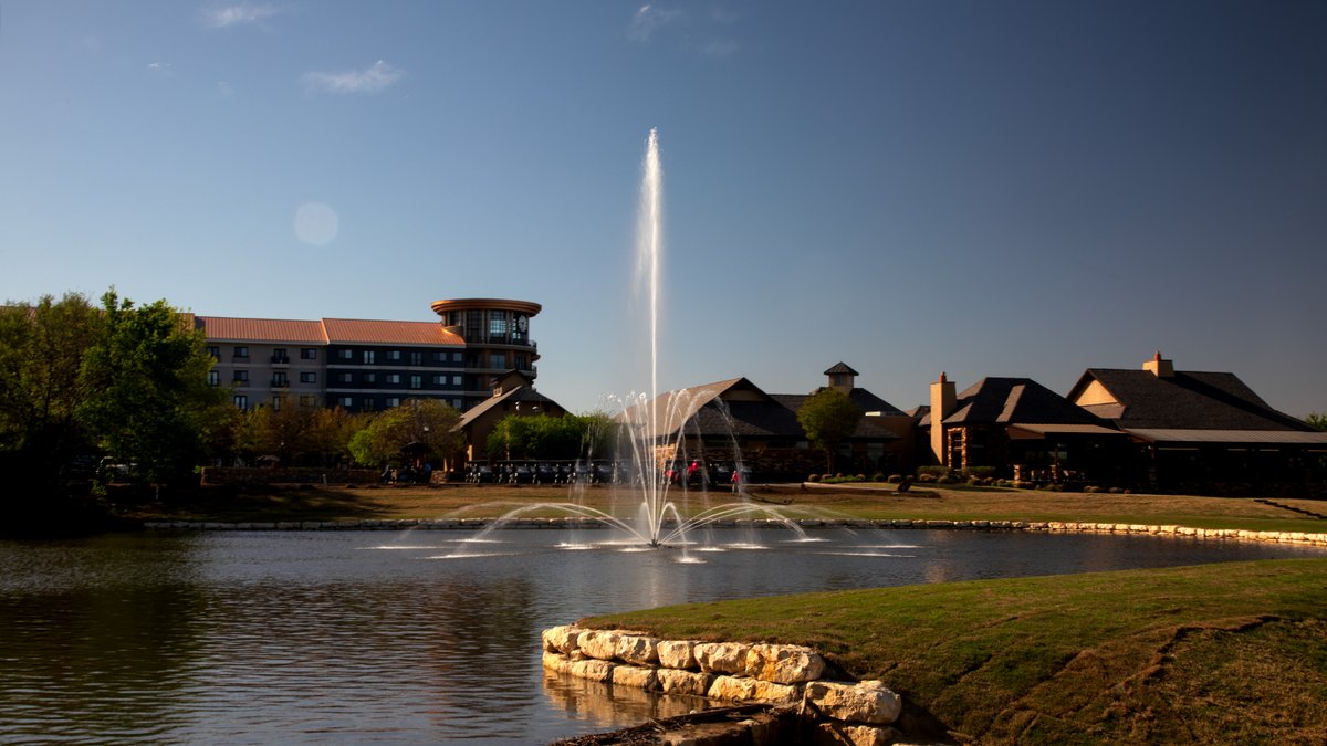 AquaControlInc's tweet photo. Spider &amp; Arch

Ideal for Your Campus

One of many choices from the Combo Series. Two pumps built tough. Mighty presentations: this Combo Spider &amp; Arch shown is 50 feet tall

Call Aqua Control today 800-377-0019

Enjoy the Complete Aqua Control Catalog
https://t.co/YWYhdSTEhI https://t.co/O5CN64eXJt
