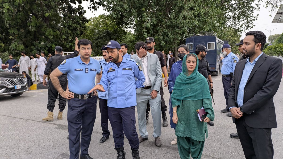 Islamabad Police tweet media
