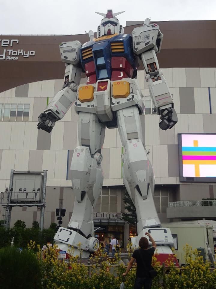 Elsgared's tweet photo. @Dexerto Saw the old Gundam back in 2014 https://t.co/f5LmvH2kls