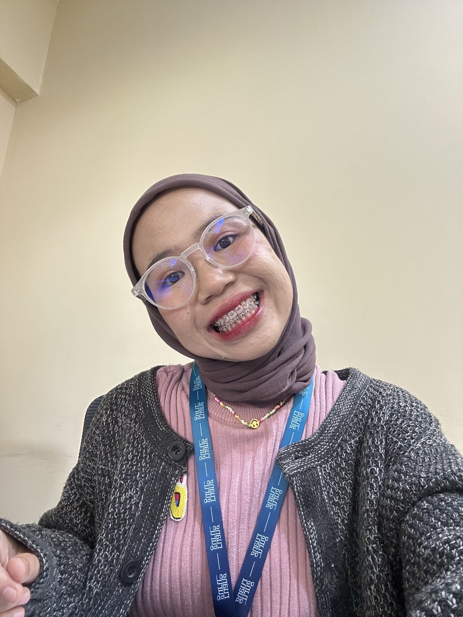 lia tweet media
