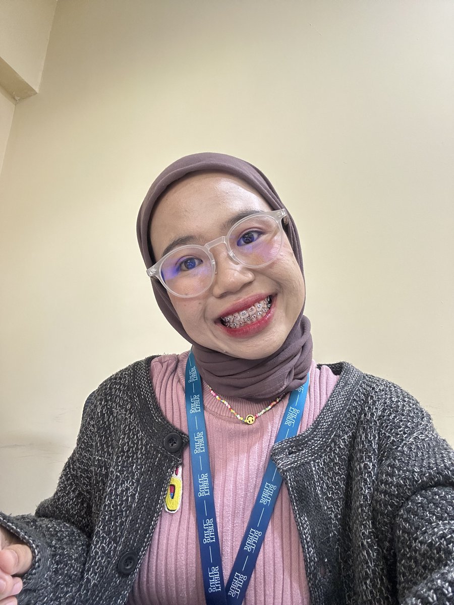 lia tweet media