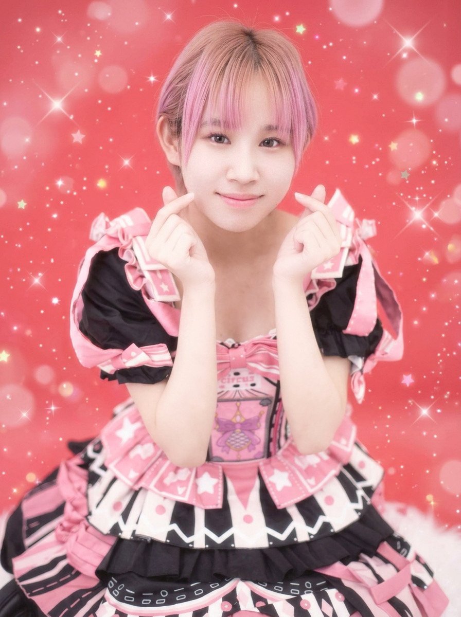 mignon_sumire's tweet photo. ⟡.· #Resuit 𝙽𝙴𝚆 𝚅𝙸𝚂𝚄𝙰𝙻 ⟡.·
.
.
❤︎ なまえ: すみれ (@mignon_sumire)
❤︎ 誕生日: 🤫𖦹 ̫ 𖦹
❤︎ 血液型: O型
❤︎ 担当カラー: レッド❤️
.
. https://t.co/mHDgp13N0z