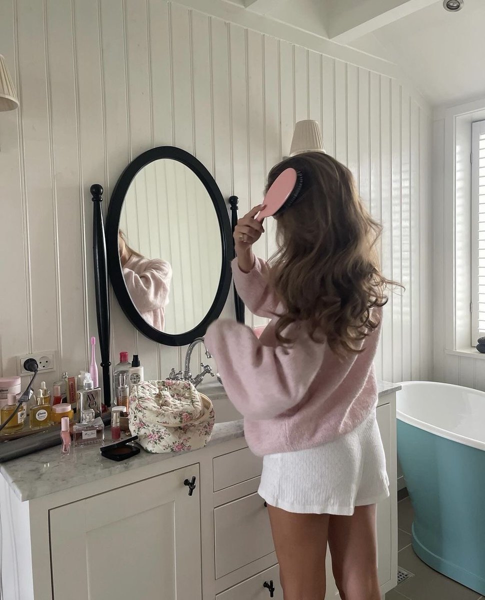 amélie tweet media