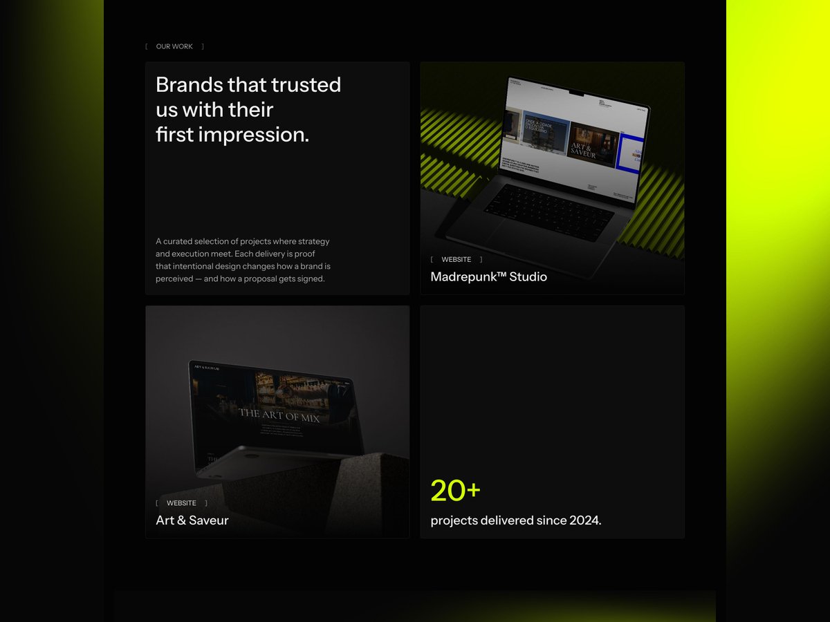 framer_brandao's tweet photo. Clients don't read PDFs. They scroll.

PitchPro is a @framer template that turns your commercial proposal into a scroll-driven experience — sections, pricing, timeline, all interactive.

No more attachments. Just send the link.

Link in the comments 👇 https://t.co/HaZNB3v5YS