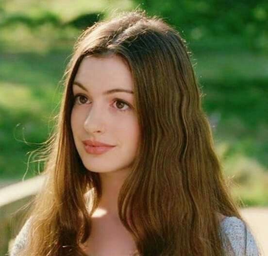 Anne Hathaway Brasil ⚔️ tweet media