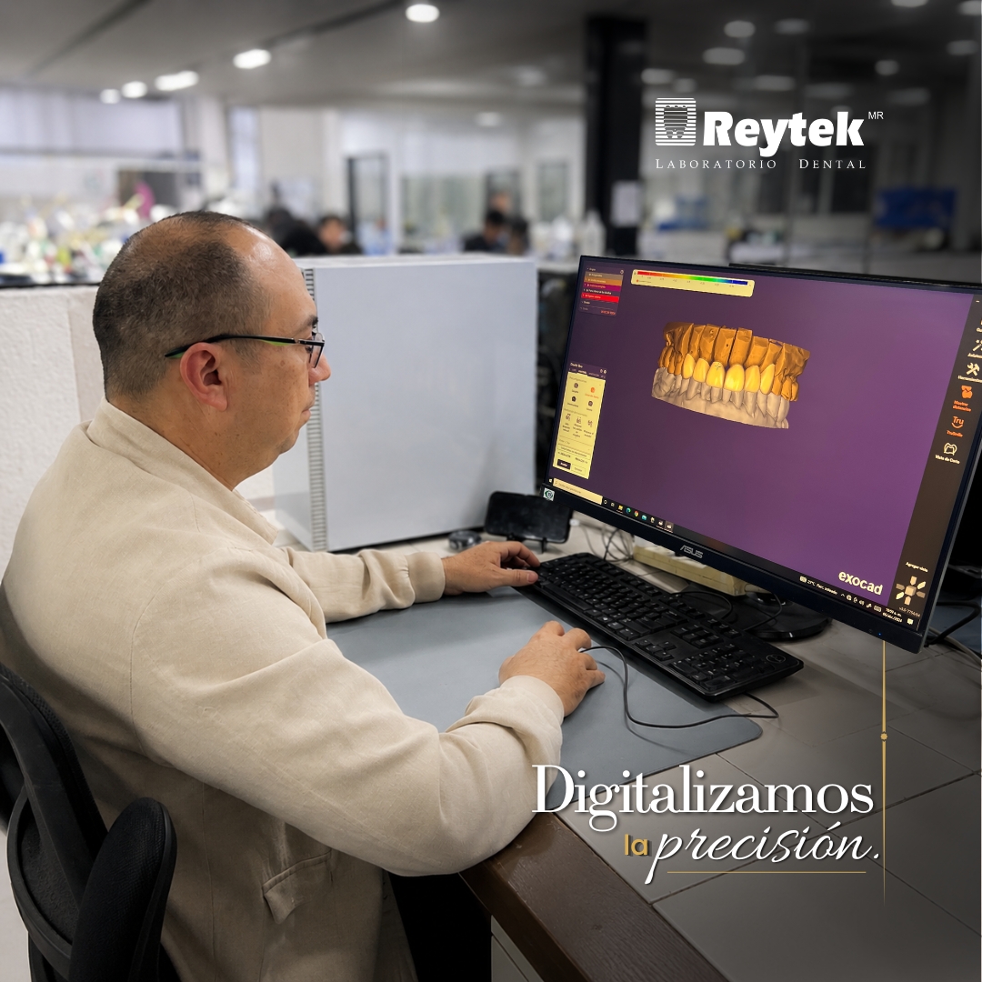 Reyteklab's tweet photo. Detrás de cada restauración existe algo más importante: la confianza que un doctor deposita en nuestro trabajo.

Reytek Laboratorio Dental, donde se crean las sonrisas.

#reyteklab #odontologiadigital #rehabilitacionoral #dentallab #odontologiaestetica #cadcamdental #prostodoncia https://t.co/geUFRWWR2g
