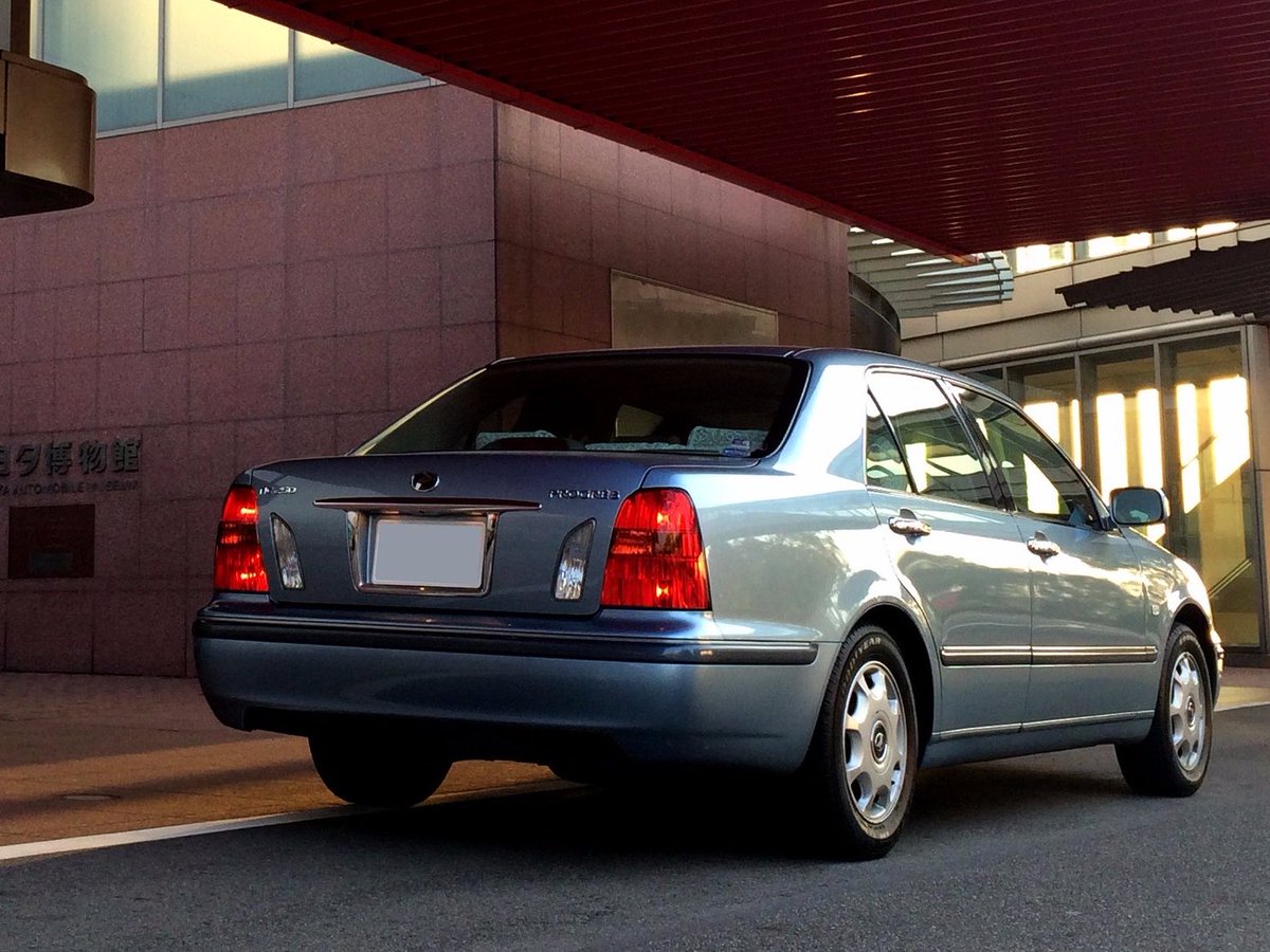 TUNA_JP_000's tweet photo. レアじゃない、車趣味っぽくもない、底値付近の車たち(まさに10万円台〜0円)

新車を買う友人から「なんで今ソレ！？」「お下がり？下取り？」
あげく「お前、本当に車好き..？」などと言われても..！

今、気兼ねなく乗る(実は新車の頃めちゃ好きだった！)追体験型カーライフ、いかがですか..？ https://t.co/yF7OkJvae7