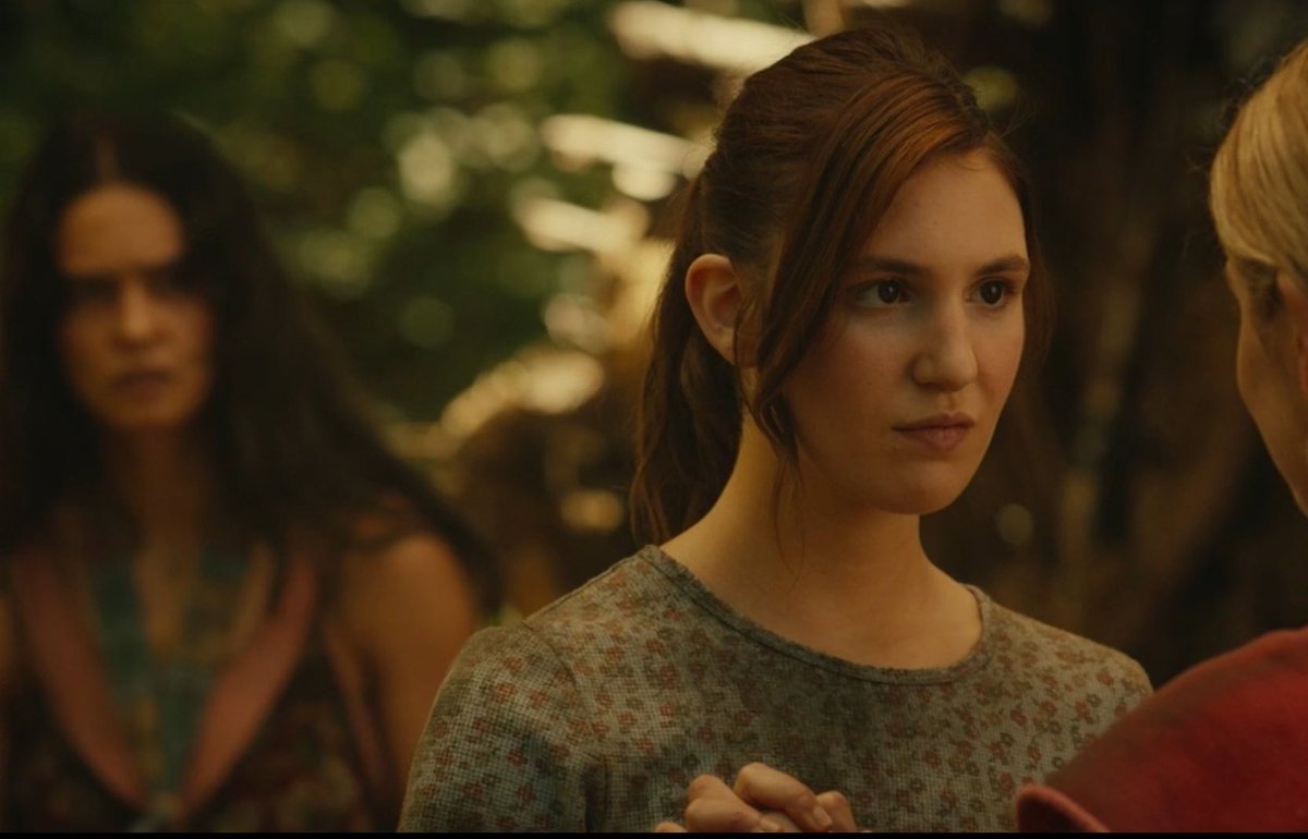 e1mo⑨ 🪓🔪 | is watching beef s2 tweet media