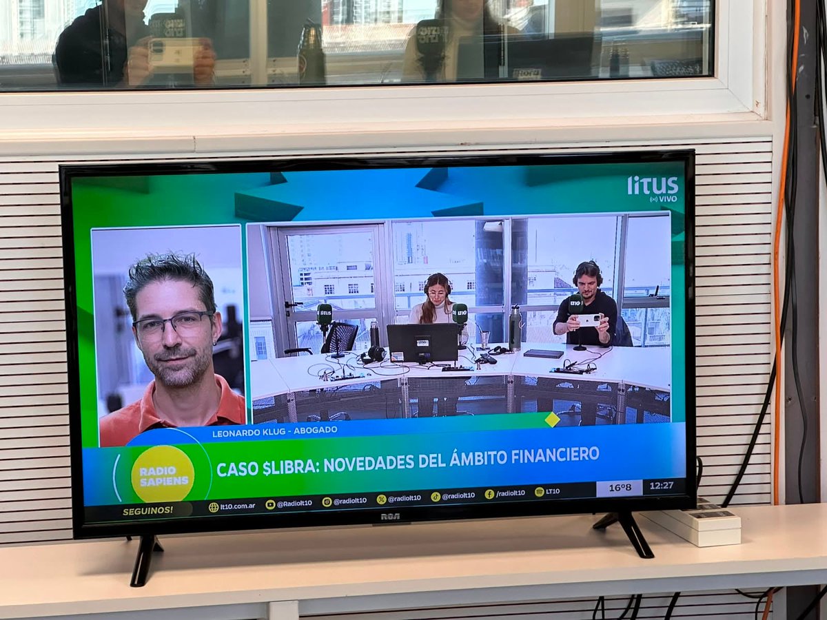 MenterSAS's tweet photo. 📺 Analizando el Caso Slibra y las novedades del ámbito financiero en @lt10oficial con @RadioSapiens

Debate necesario sobre temas que impactan en la economía 💼⚖️

#CasoSlibra https://t.co/N6cD0Z1wP3