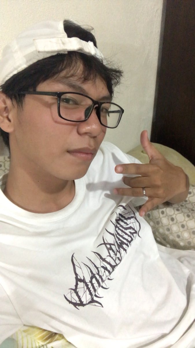 Vvon_bon's tweet photo. https://t.co/8WS5LEDWst