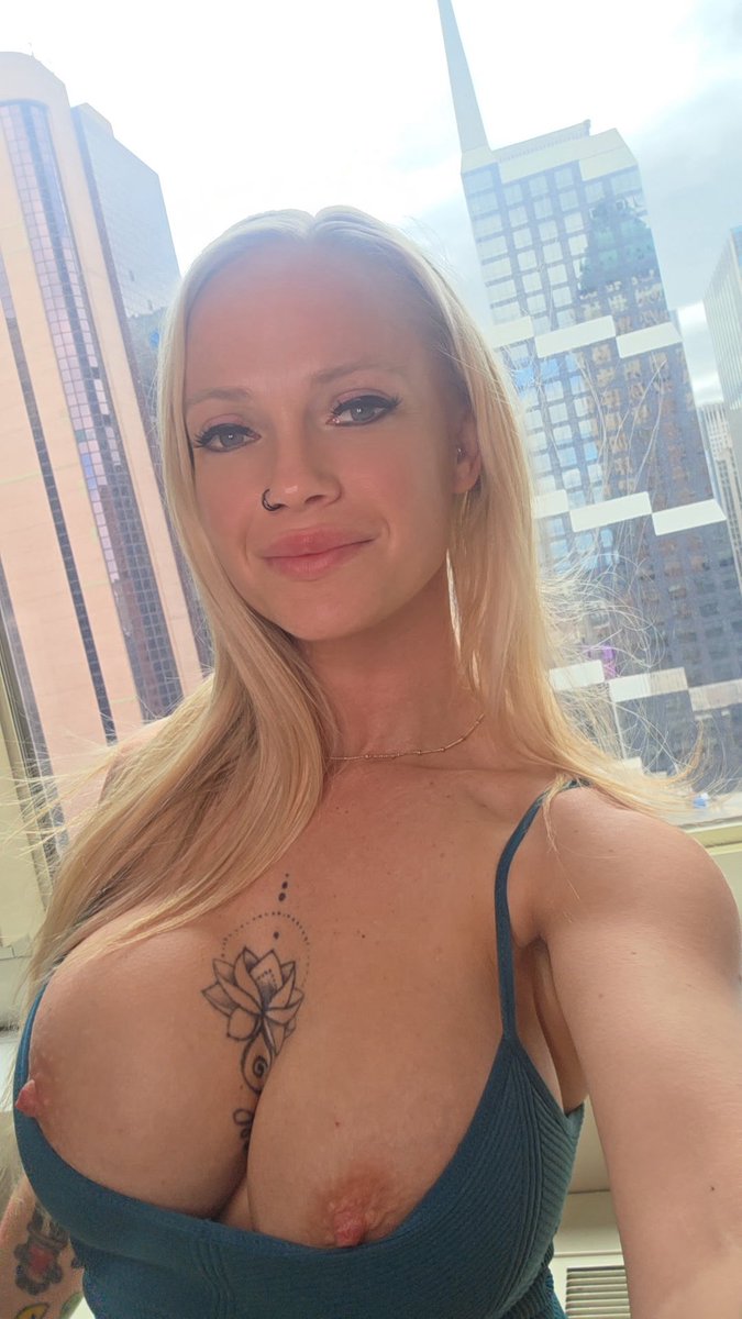 Carter James💕 Vegas 5/24-5/31 ✈️ tweet media