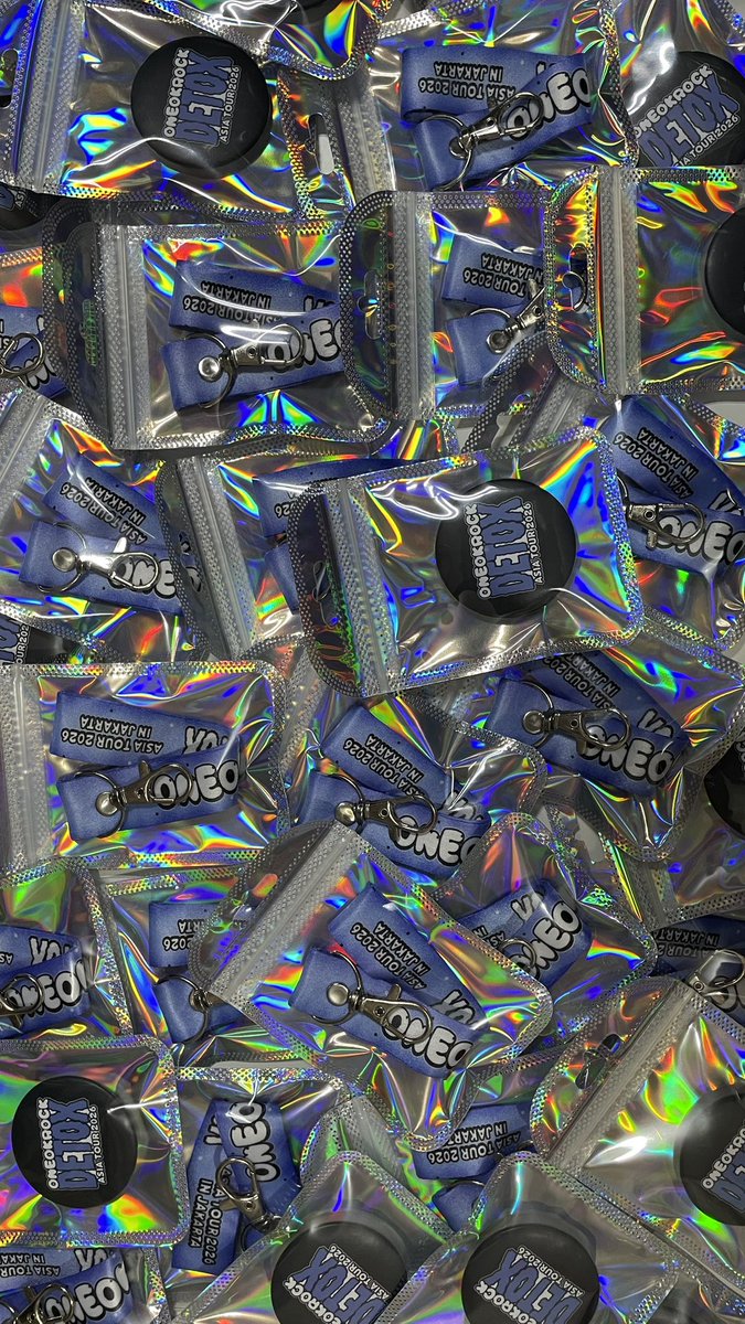 wereheather's tweet photo. 🤟🏻ONE OK ROCK DETOX in Jakarta🤟🏻
Freebies by @wereheather ☆.ᐟ

🗓️: May 16, 2026
⏰: around 2 p.m.
📍: Indonesia Arena

★ rt+like are appreciated
★ get a bag charm &amp; pin button
★ just find me &amp; say hi!

see u oorers!ᯓ★
#ONEOKROCK #OORDETOX #DETOXASIATOUR #OORinJakarta https://t.co/OlZNH0PUg3
