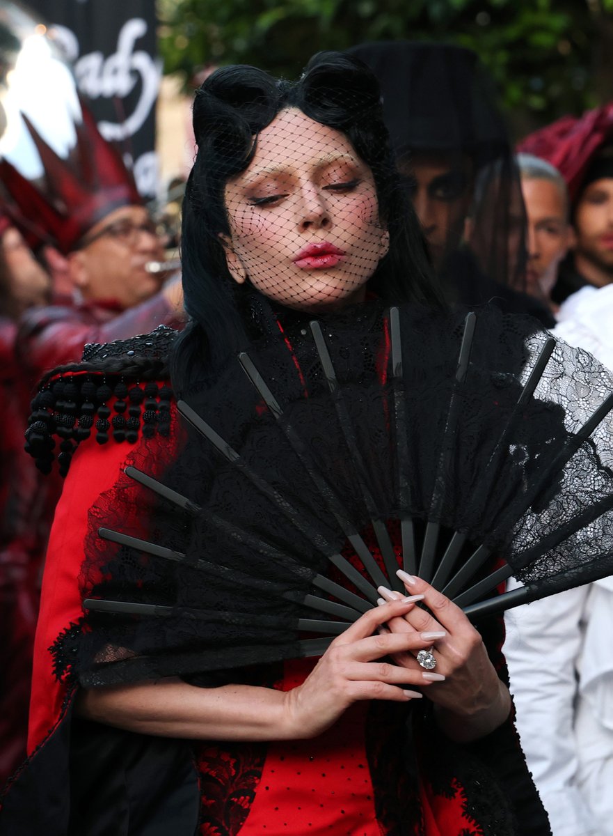 Gaga Daily tweet media