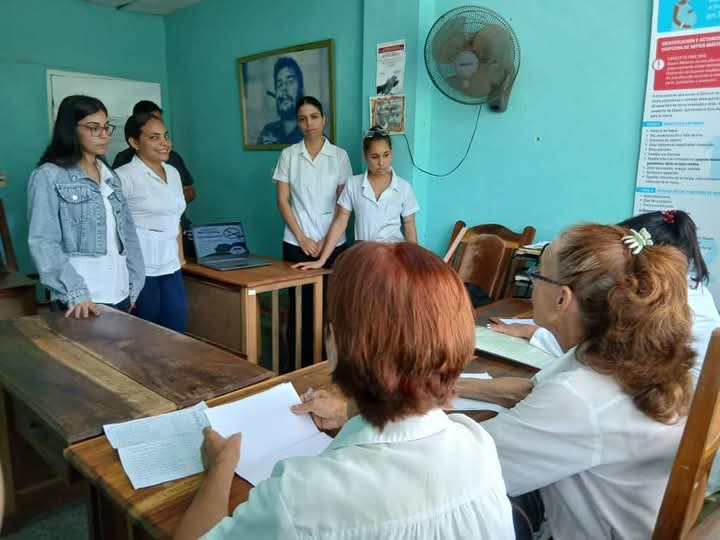 FEU UCM Pinar tweet media