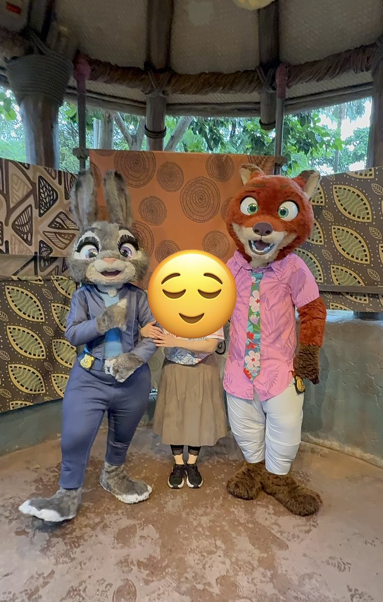 coco_na5 tweet media