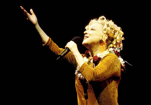 BootlegBette's tweet photo. Pop Culture Icons Are Embracing New Beginnings
https://t.co/xeCyj0agRF
#BetteMidler, #Ions, #JonahHill, #PopCulture, #Renewal, #StephenColbert, #SydneySweeney
To Read The Article, Click The Link Above Or Copy/Paste It In Your Browser! https://t.co/B9Oye7xTRv