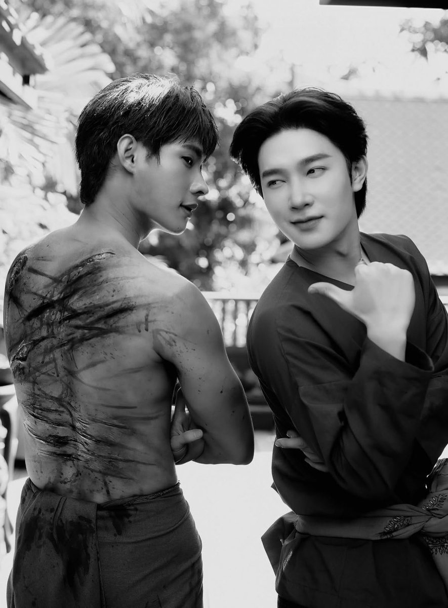 คุนหมิง ˖˚ ༘𐙚 tweet media