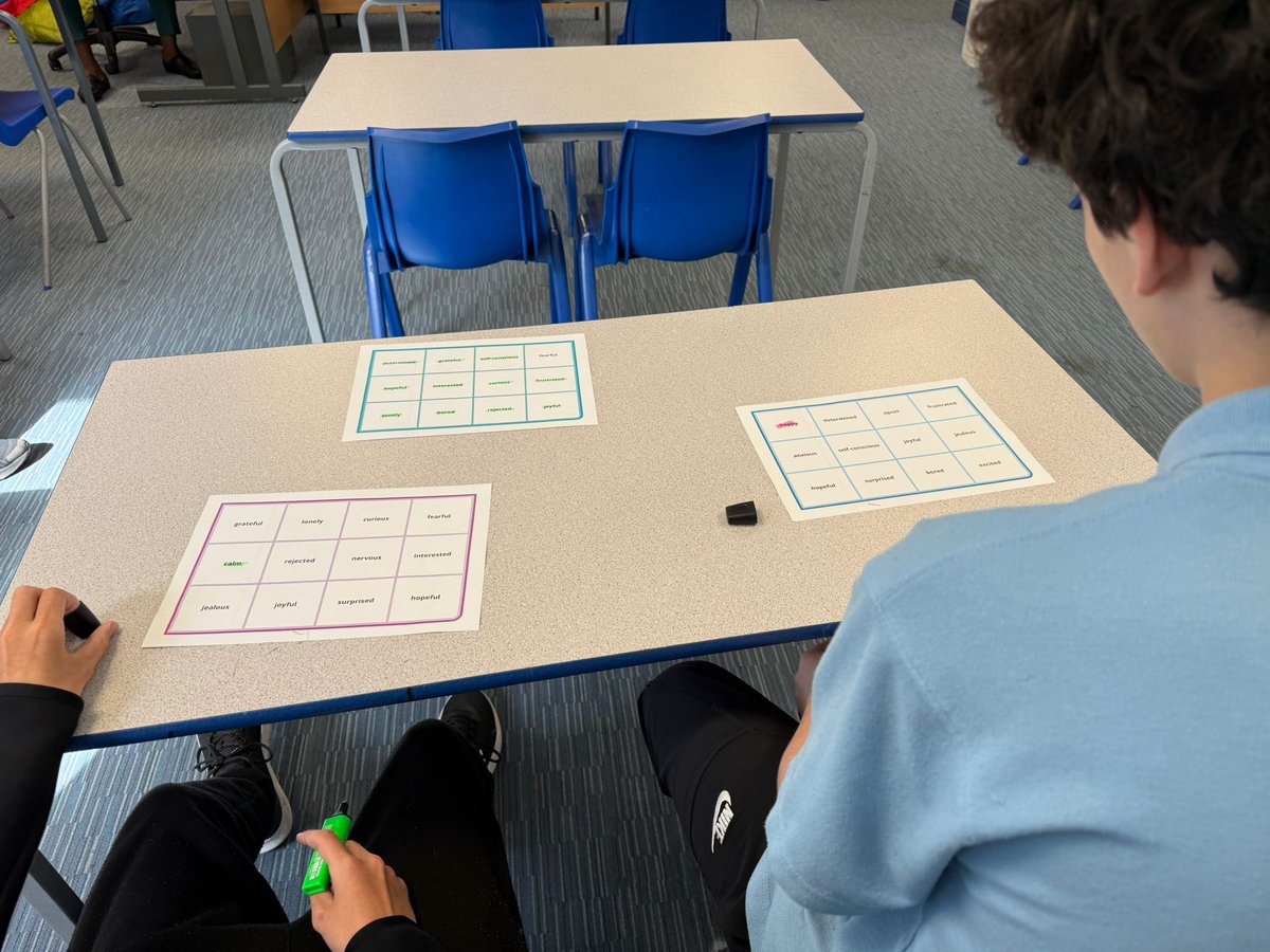 _SuttonHouse_'s tweet photo. 10A engaged brilliantly in Mental Health Bingo as part of Mental Health Awareness Week 💚 A fun and interactive way to encourage conversations around wellbeing, self-care, and positive mental health. #MentalHealthAwarenessWeek #Wellbeing https://t.co/8aOukhExCu