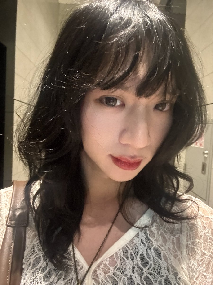 lili tweet media
