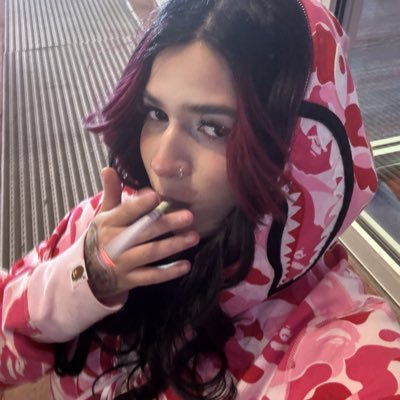 artflacka's tweet photo. #NewProfilePic https://t.co/GhDyTMxOAZ