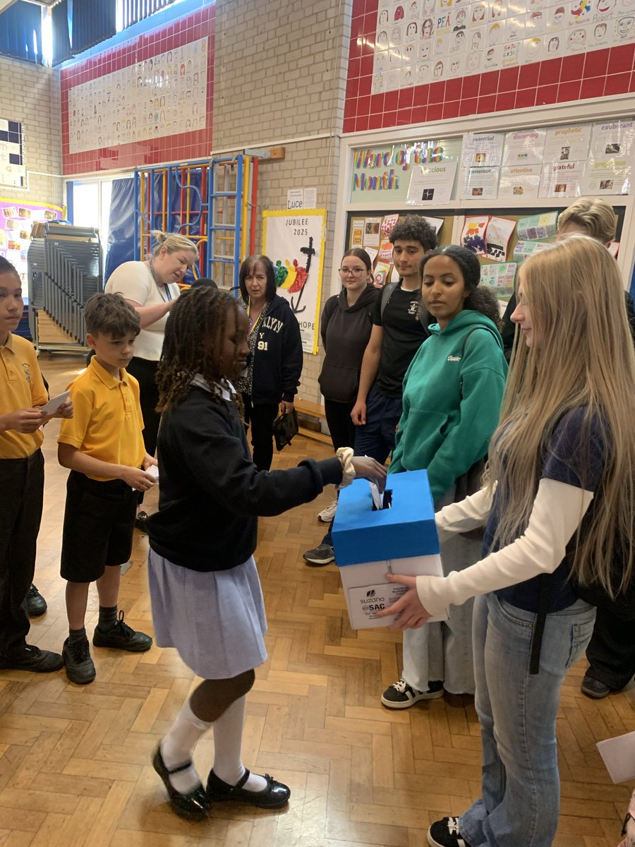 stedcamp's tweet photo. Thank you 🙏 

@SSPeterPaulB24 @ssmryjon @AbbeyPrimary @StNicholasCP @HolyCrossRC @StJosephsCP @maryvalebham https://t.co/FUFbmdQoAZ