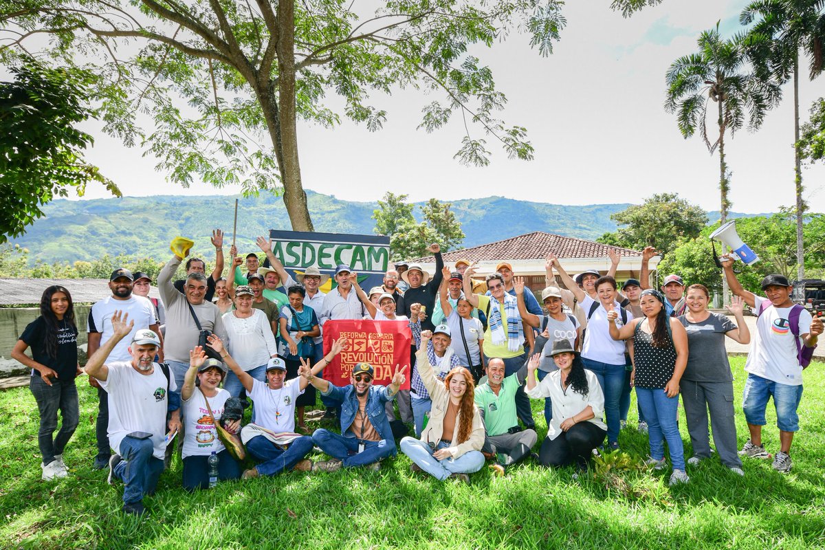 Agencia Nacional de Tierras tweet media