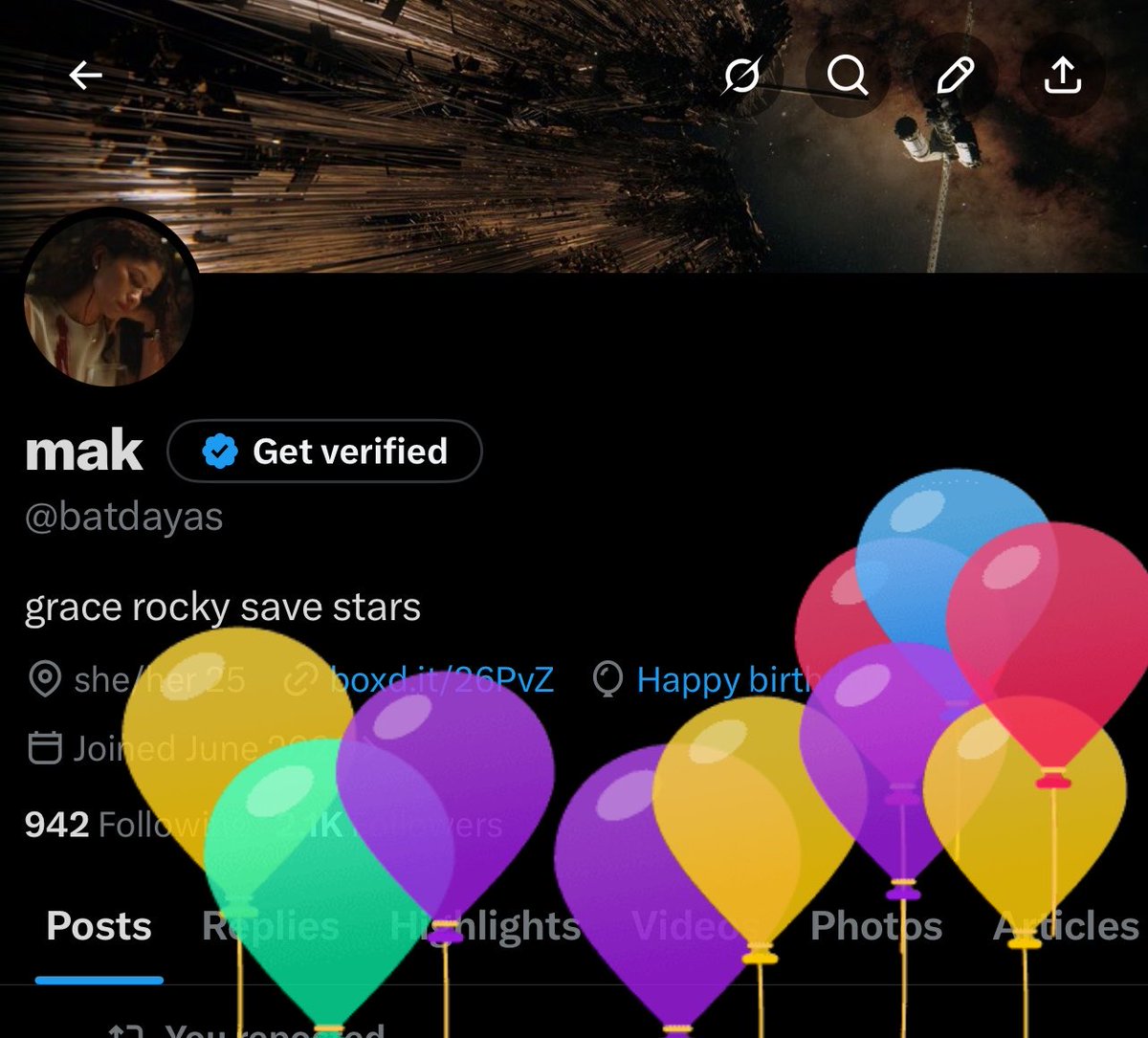 batdayas's tweet photo. it’s my birthday today <3 https://t.co/dBtrdFvf2d
