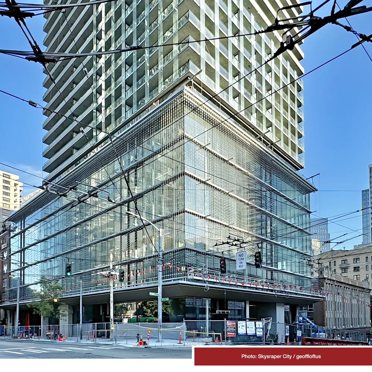 wisupdates's tweet photo. Great shots of First Light in downtown Seattle, a 47-story tower that has become a standout part of the skyline with window installation by our WIS team. Partners: @westbankcorp, James KM Cheng Architects, @GrahamBuilds 
#windowinstallation #fenestration https://t.co/M5DyFpQU3k