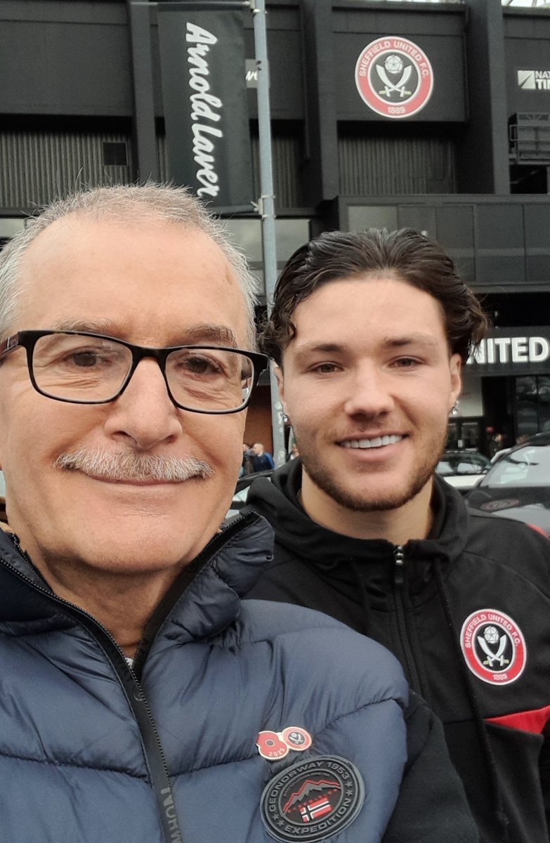 TpdDunn's tweet photo. @Dawstours @WestHam Sadly. Think they will be playing Sheffield Utd next season. https://t.co/hWwxmhvZXM