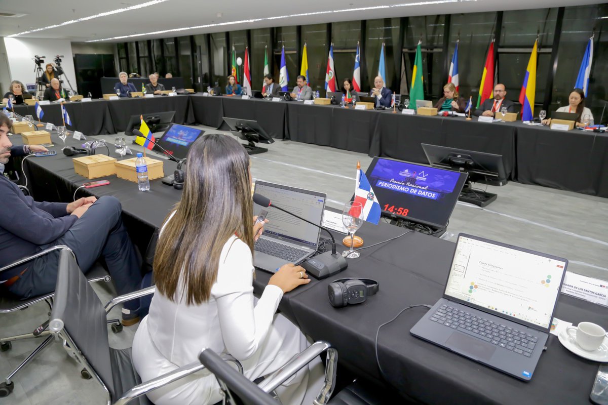 DIGEIGRD's tweet photo. 📰 presentamos en Brasil “Periodismo de Datos” durante el 30º Encuentro de la RTA, expuesta por Paola Cabrera, directora de Comunicaciones de esta #DIGEIG.
La experiencia mostró cómo, desde el Gobierno dominicano, se impulsa la libertad de prensa.
#RTA2026 #PeriodismoDeDatos https://t.co/o6x6DdqlYD