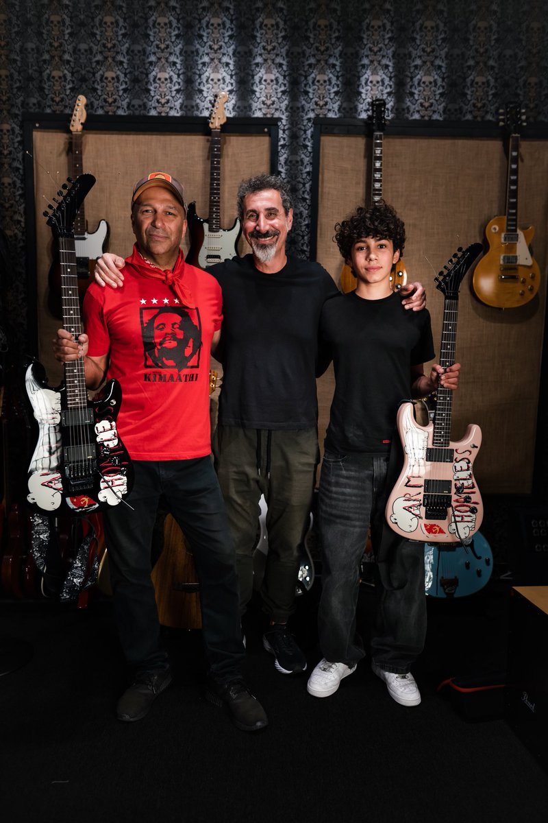 Tom Morello tweet media