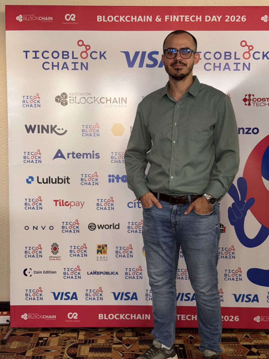 Denis tweet media