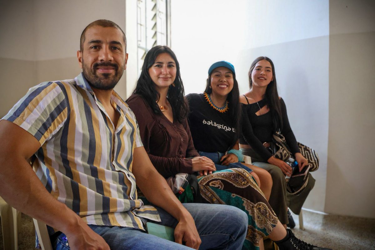 UsolidariaCo's tweet photo. Hoy en San Gil se desarrolla el Cabildo Solidario, un espacio de articulación junto a la Alcaldía de Santander, organizaciones solidarias y representantes del gobierno local y nacional, para seguir construyendo acciones que aporten al fortalecimiento del sector solidario. ✊🏻✨ https://t.co/lcvikbqGXU