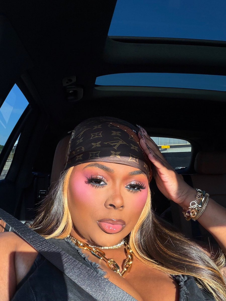 TheCoilyHairGuru➰✨ tweet media