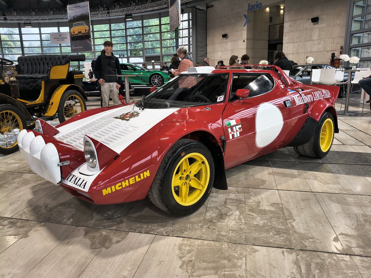 apeterbrown's tweet photo. Concorso d'Eleganza Villa d'Este  auction  preview this morning at @VillaErba before tomorrow's  Broad Arrow Auction  , some fantastic cars available to purchase https://t.co/70A3TwLrYD