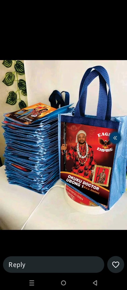MarkNelsonC2's tweet photo. For your graphics design and general printing. I render these services in the heart of Abuja and deliver 🌍🌎24/7 very much active give me job make I see money pay my rent🙏🙏 https://t.co/HLDTzrpTTc