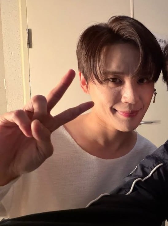준수 백업 🥥 tweet media