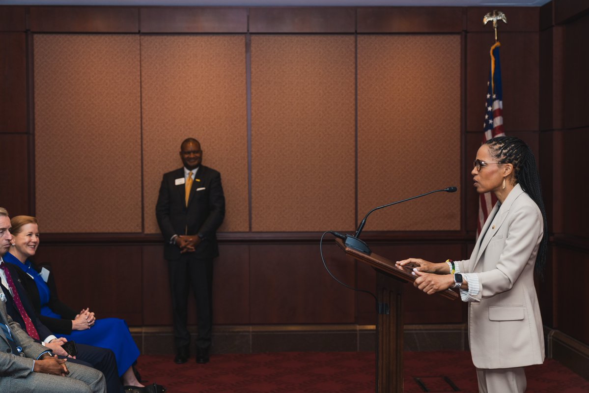 Senator Angela Alsobrooks tweet media