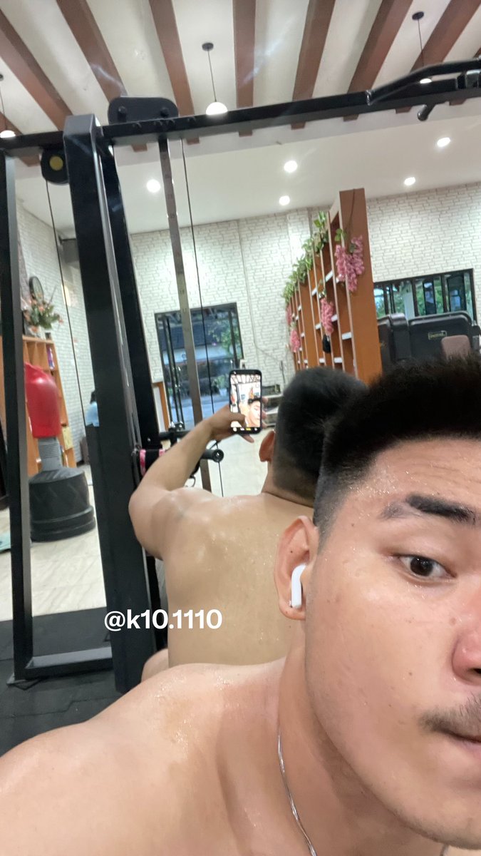 K10kio11's tweet photo. Sisa digym tadi https://t.co/PukTtDEJbh