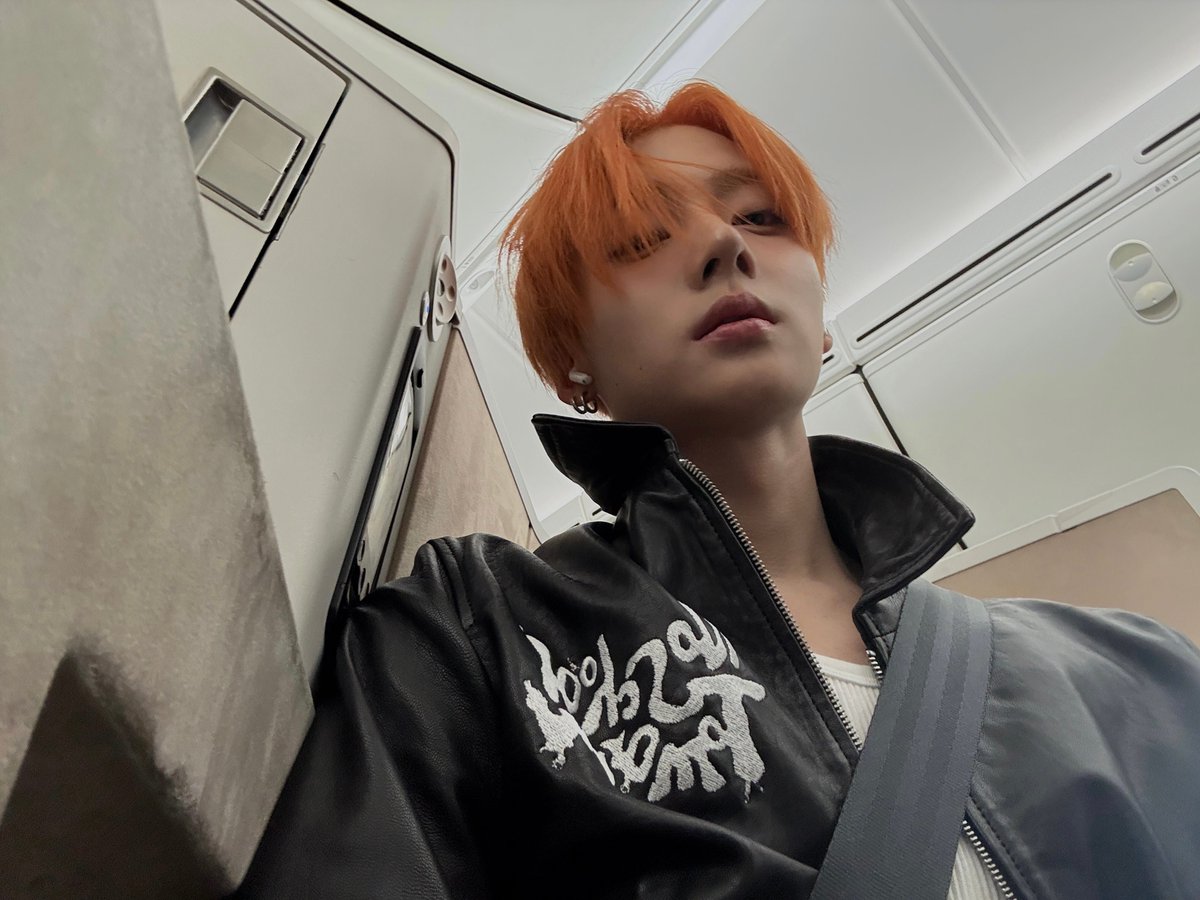 데이 tweet media