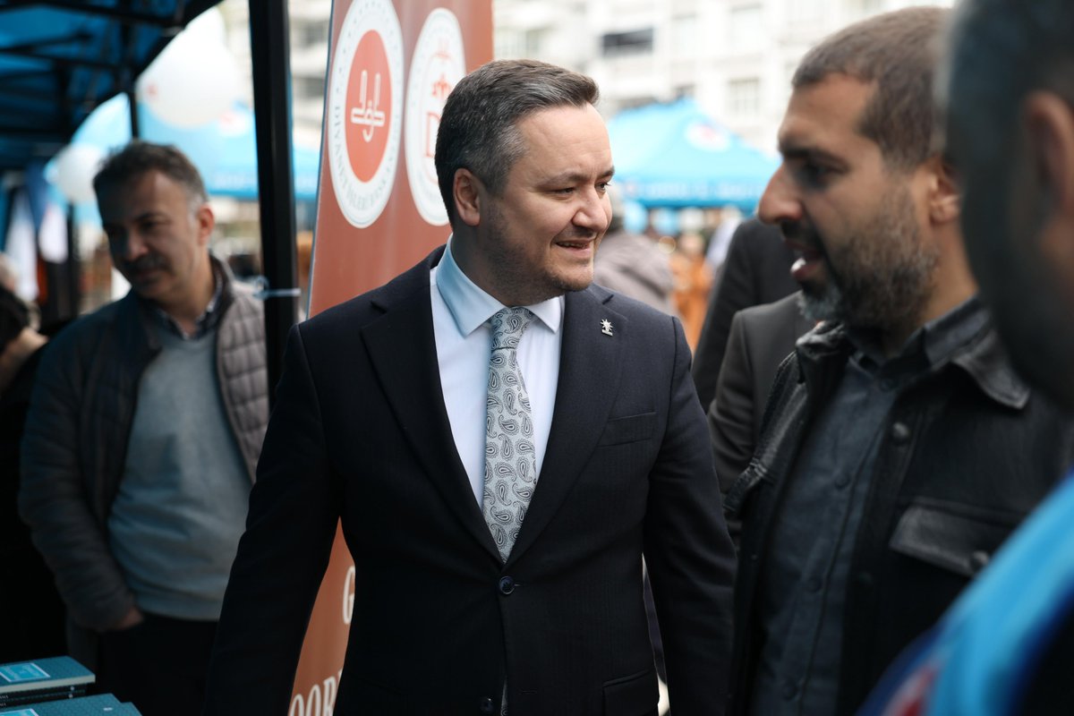 ozdemirsamet's tweet photo. Ordu İl Müftülüğümüz tarafından düzenlenen Hayır Çarşısı programı kapsamında gerçekleştirilen kermese katıldık.

İyilik, dayanışma ve paylaşma ruhunun güzel bir örneğinin sergilendiği bu anlamlı programda emeği geçen herkese teşekkür ediyor, yapılan hayırların kabul olmasını diliyorum.