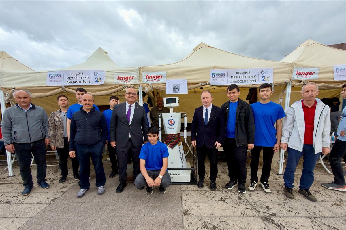 metamm01's tweet photo. METAM ve MarkaTech İnnovation olarak sponsor olduğumuz Anadolu Üniversiteler Birliği'nin 5. ARGE ve Proje Pazarı programı başladı. https://t.co/npoDi4QY1e