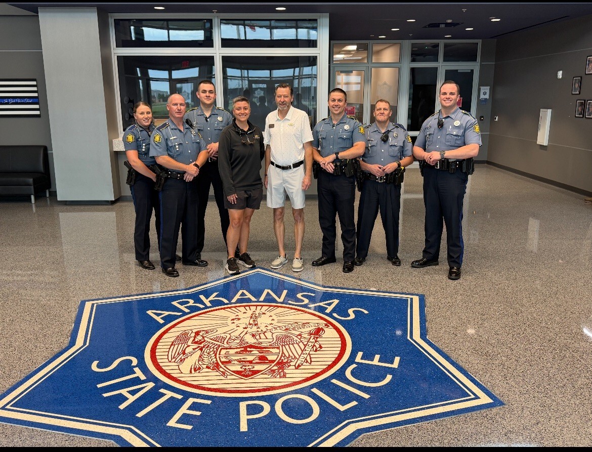 ChevyFVL's tweet photo. Chevrolet of Fayetteville was honored to provide lunch for our State Troopers during Officer Appreciation Week. Thank you for your dedication, service, and commitment to keeping our community safe. 👏#ChevroletOfFayetteville #Chevrolet https://t.co/Pj73DNzd0A