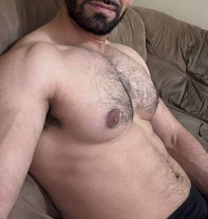 Caliente Cuu 🥵 tweet media