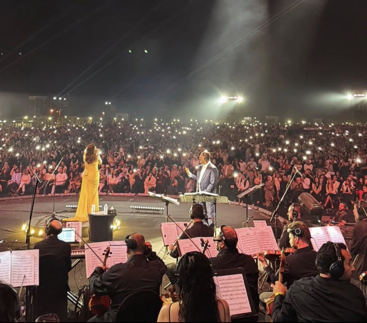 Gorgeous Angham tweet media
