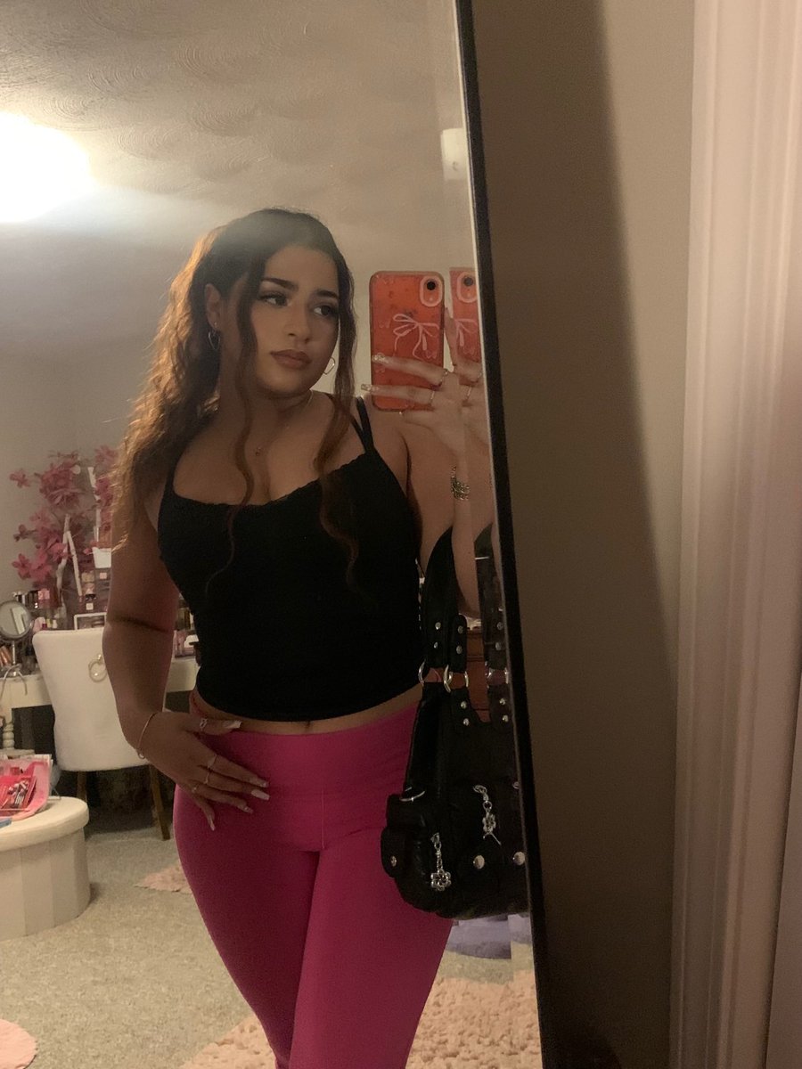 𝐝𝐚𝐧𝐢 ♡ tweet media