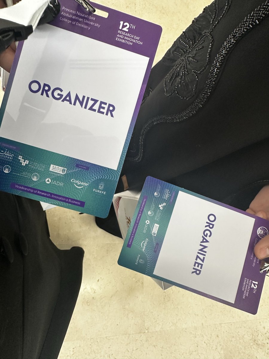 RemaDent_'s tweet photo. Happy to be part of the 12th Research Day as an organizer, and proud to present our research poster 🤍 https://t.co/K58RyOwWxr