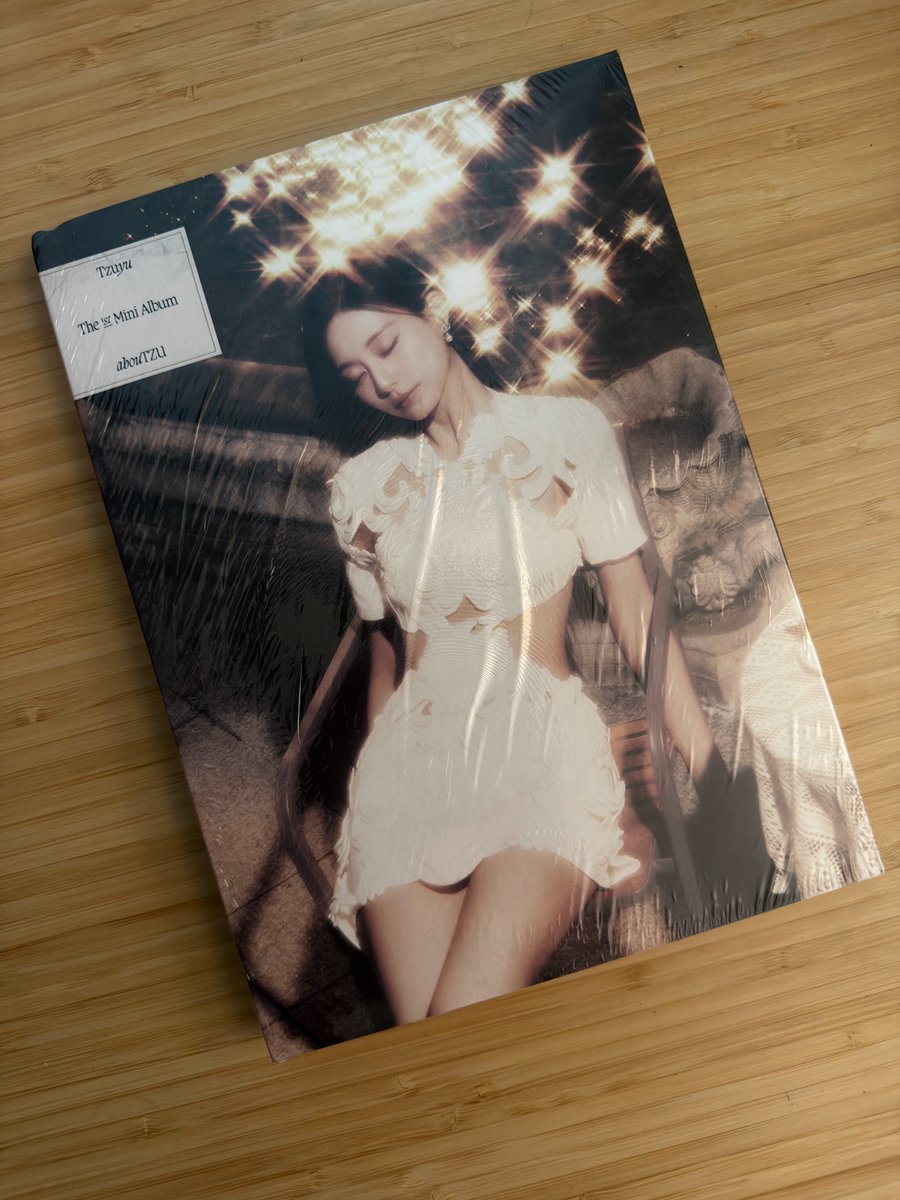 PocapayGo's tweet photo. Acaba de llegar nuevo stock a POCAPAY GO 🇰🇷✨

Miren la calidad de este álbum... el photobook es una locura. Esto es lo que amamos del K-Pop 🎀
Disponible en https://t.co/JS0uXwptWu — envíos a todo México 
🇲🇽🚚    
¿Cuál es el álbum más bonito que han visto? 
#kpop #pocapay https://t.co/XIrfXYkvMI
