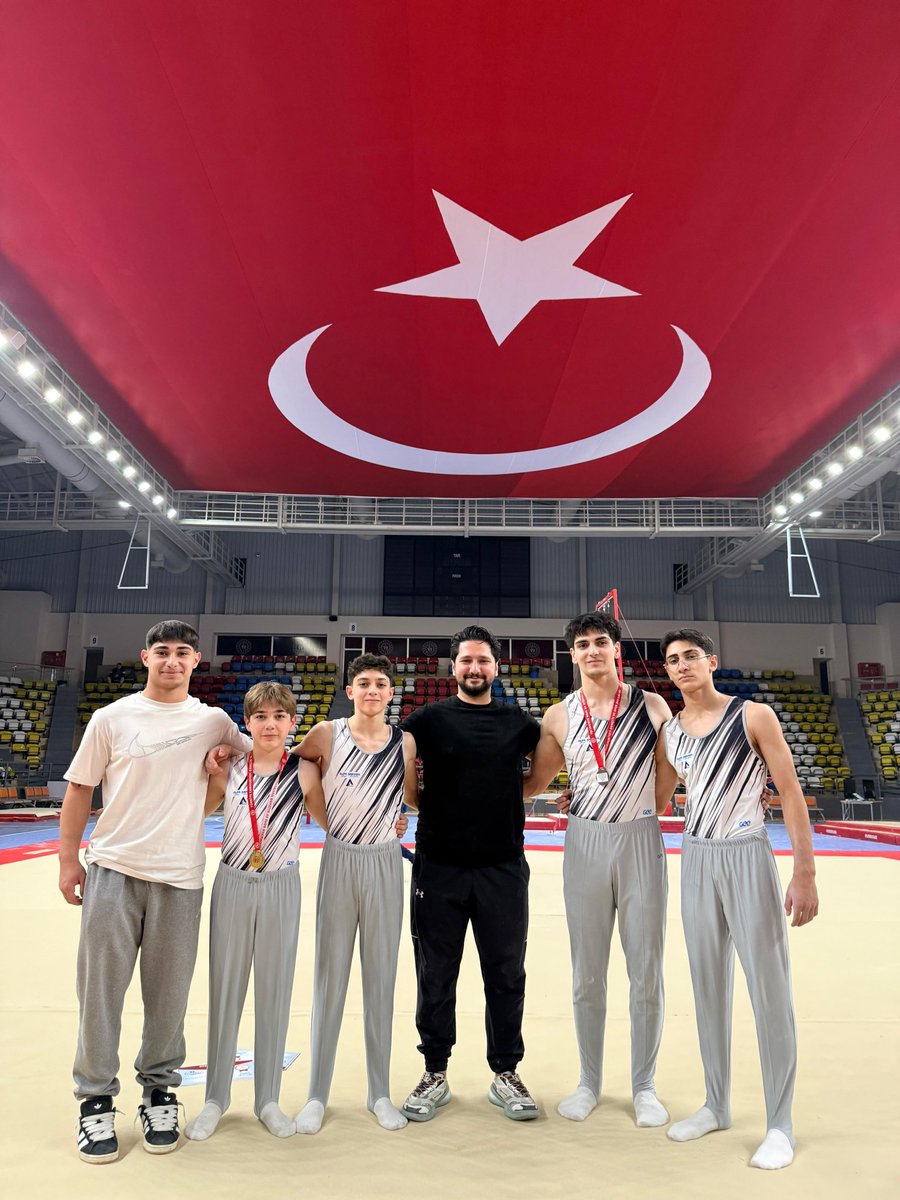 aktsmuratcan's tweet photo. ACE Okulsporları Türkiye Şampiyonası
Yıldız Erkekler
Tuğrul Efe Öztürk Türkiye Şampiyonu🥇
Genç Erkekler
Yiğit Emre Gök Türkiye https://t.co/Tg0vyJd3Gu 🥈 https://t.co/nH1O9tRwe9