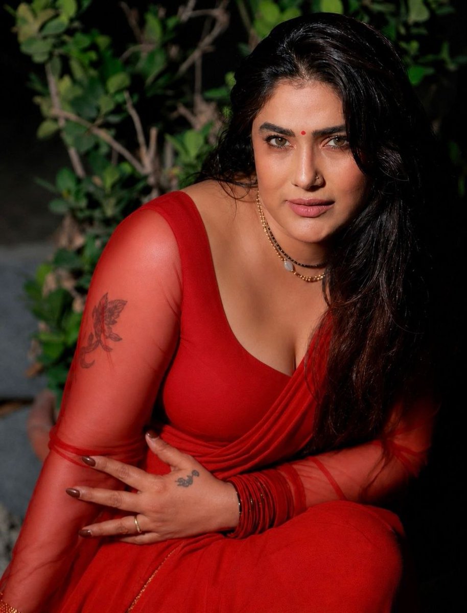 Rashmi queen tweet media